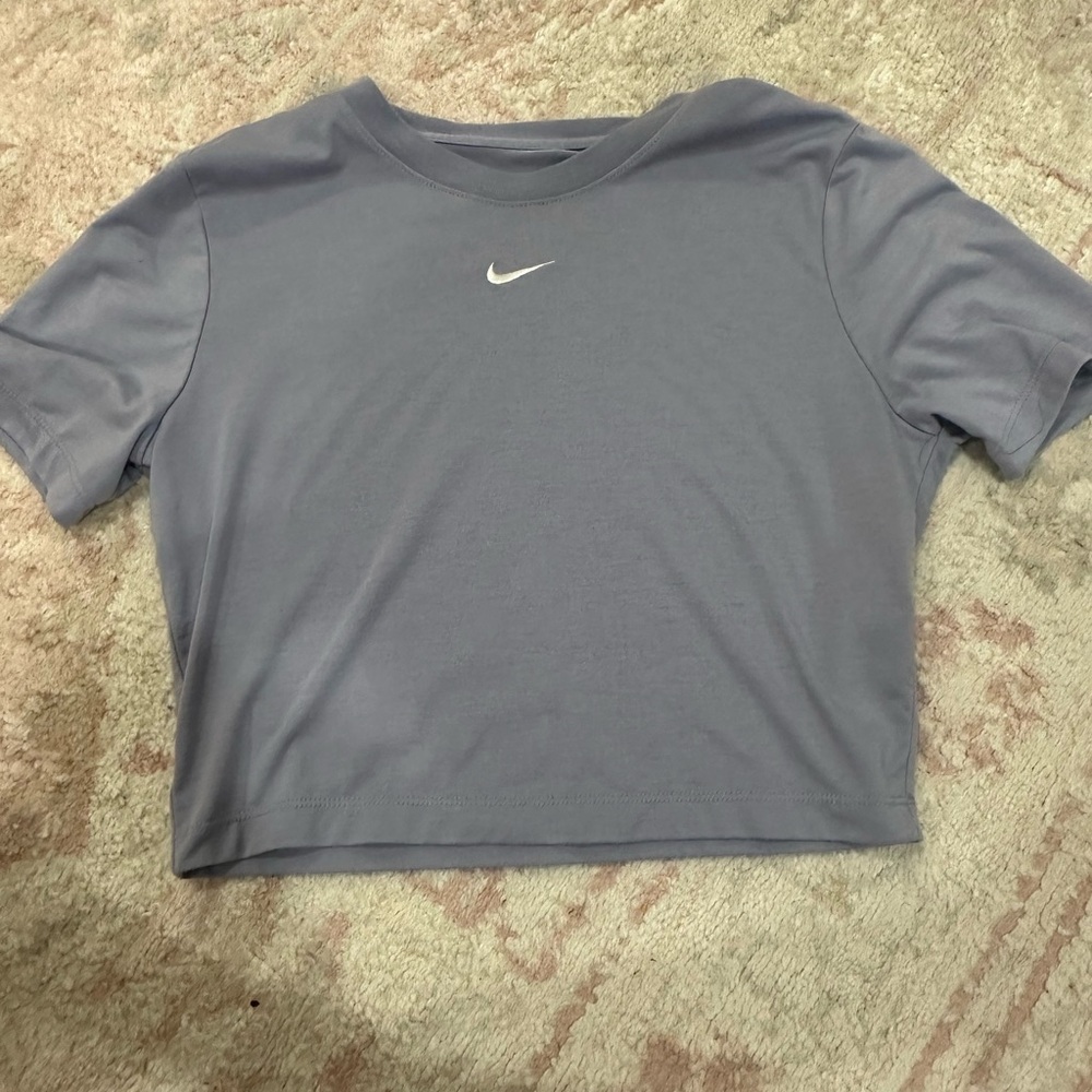 Nike Crop Top
